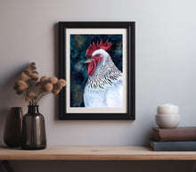 Lade das Bild in den Galerie-Viewer, Foto eines gerahmten Kunstdruckes, Motiv Hahn