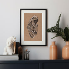 Lade das Bild in den Galerie-Viewer, Zeichnung einer in einen Umhang gehüllten Gestalt