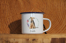 Lade das Bild in den Galerie-Viewer, Personalisierter Emaille-Becher &quot;AIREDALE TERRIER&quot;, Tasse, Geschenk
