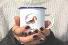 Lade das Bild in den Galerie-Viewer, Personalisierter Emaille-Becher &quot;BASSET&quot;, Tasse, Geschenk
