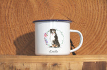 Lade das Bild in den Galerie-Viewer, Personalisierter Emaille-Becher &quot;BERNER SENNENHUND&quot;
