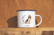 Lade das Bild in den Galerie-Viewer, Personalisierter Emaille-Becher &quot;BLUTHUND&quot;, Tasse, Geschenk
