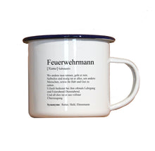 Lade das Bild in den Galerie-Viewer, Personalisierter Emaille-Becher &quot;DEFINITION FEUERWEHRMANN / FEUERWEHRFRAU&quot;, Tasse, Geschenk
