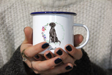 Lade das Bild in den Galerie-Viewer, Personalisierter Emaille-Becher &quot;LABRADOR&quot;, Tasse, Geschenk
