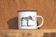 Lade das Bild in den Galerie-Viewer, Emaille-Becher &quot;MAMMUT&quot;, Tasse, Geschenk
